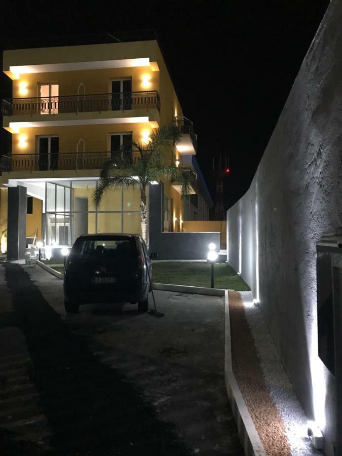 Bed and Breakfast Borgo Palombaio 2 CTA Exterior foto