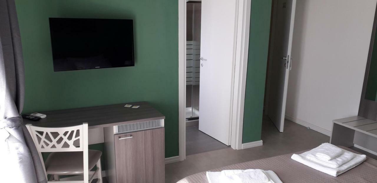 Bed and Breakfast Borgo Palombaio 2 CTA Exterior foto